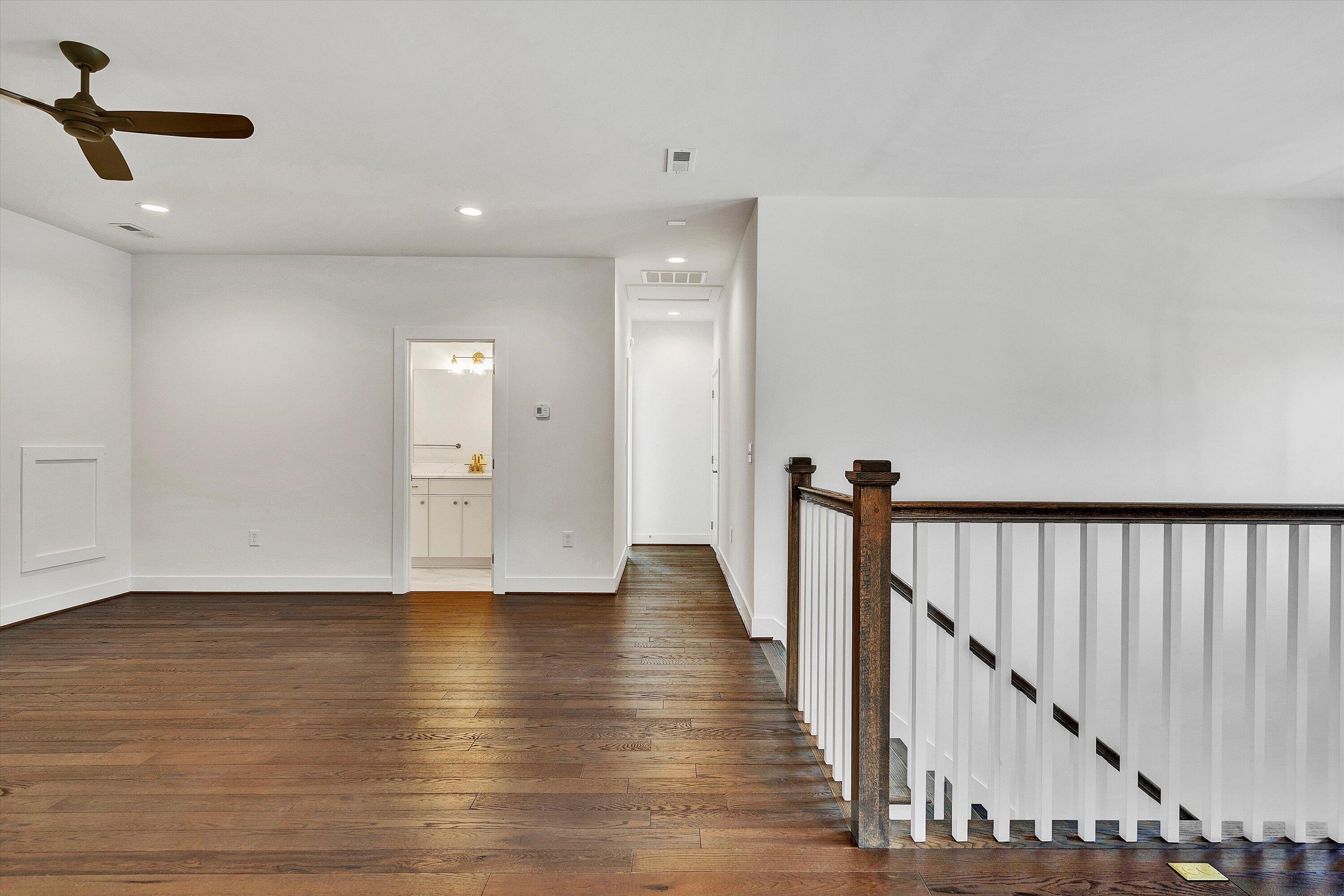1034 Wilton Park Road Southwest Roanoke, VA 24014 - Photo 24 of 32 23-DSC04210