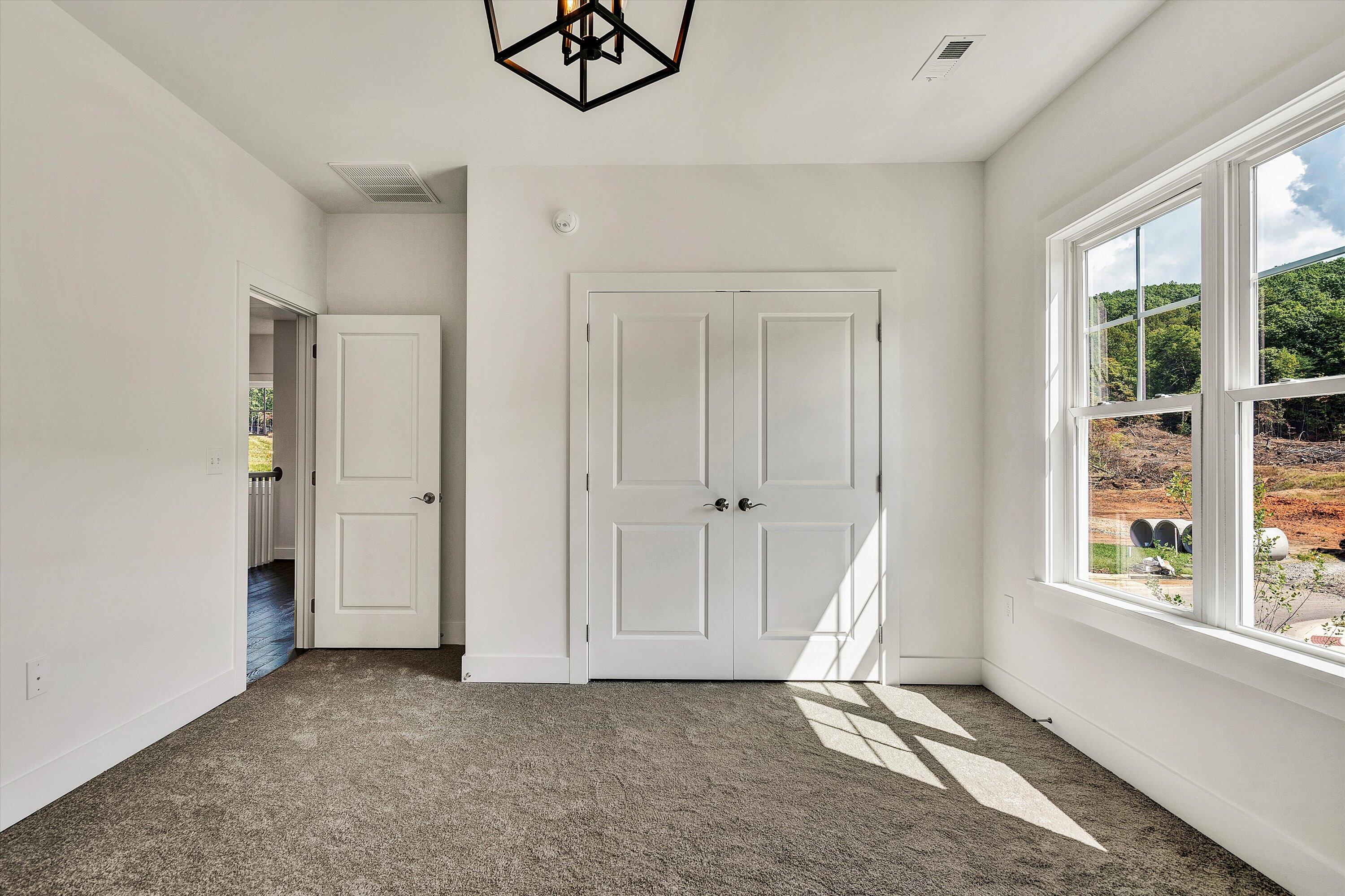 1034 Wilton Park Road Southwest Roanoke, VA 24014 - Photo 25 of 32 24-DSC04213