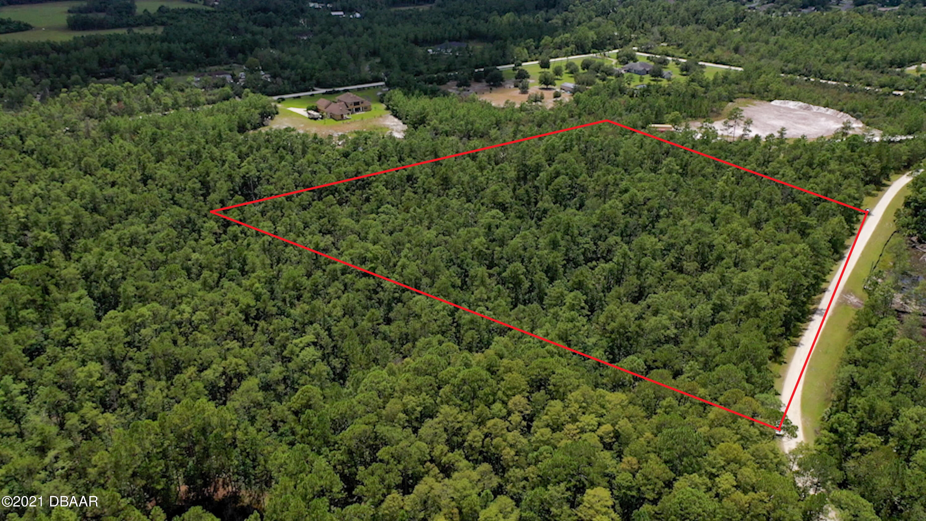 3421 Hickory Creek Road Deltona, FL 32738 - Photo 13 of 26 DJI_0547.00_10_11_16.Still008_lined