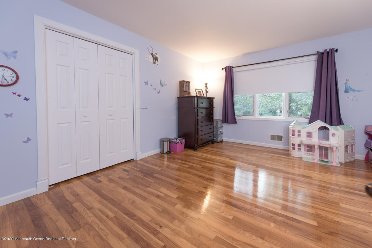 138 Frank Applegate Road Jackson, NJ 08527 - Photo 29 of 47 a view of a room with wooden floor and a window