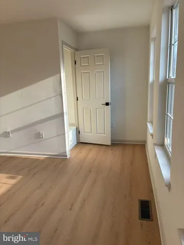 $2,400 | 44 Reading Avenue, Trenton, NJ 08618