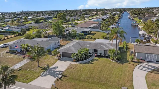 $3,900 | 1728 Cornwallis Parkway, Cape Coral, FL 33904