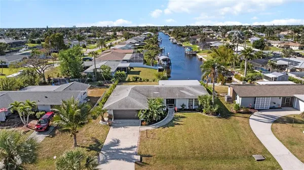 $3,900 | 1728 Cornwallis Parkway, Cape Coral, FL 33904