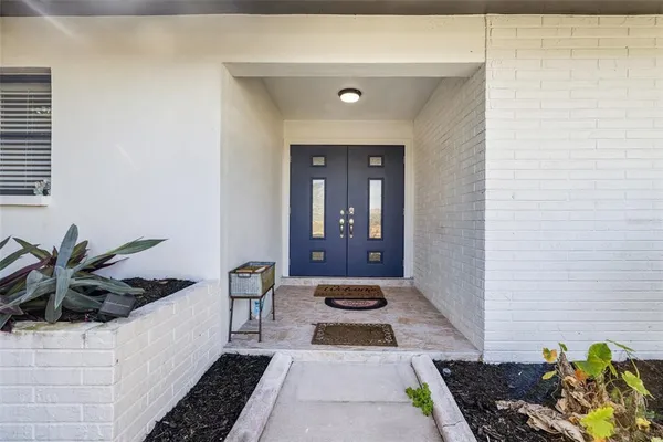 a view of front door