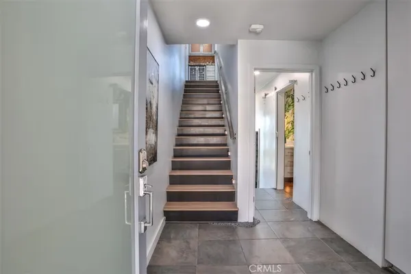 $1,225,000 | 5322 Marina Pacifica Drive South, Long Beach, CA 90803