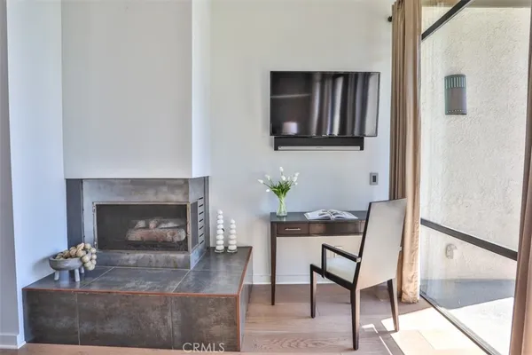 $1,225,000 | 5322 Marina Pacifica Drive South, Long Beach, CA 90803