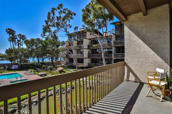$1,225,000 | 5322 Marina Pacifica Drive South, Long Beach, CA 90803