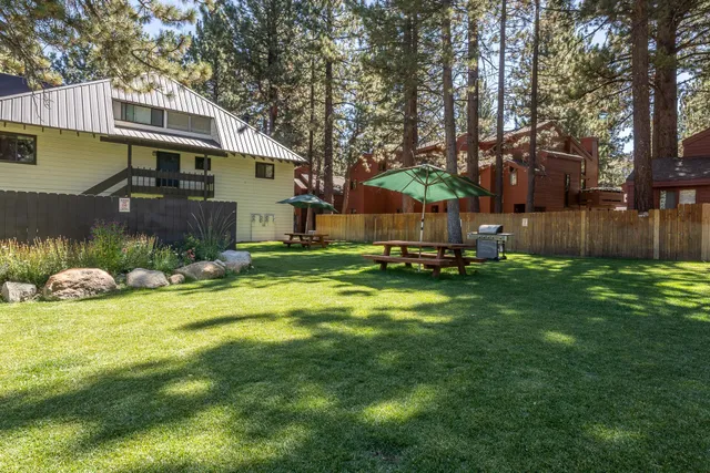 $699,000 | 2289 Sierra Nevada Road, Unit J8, Mammoth Lakes, CA 93546