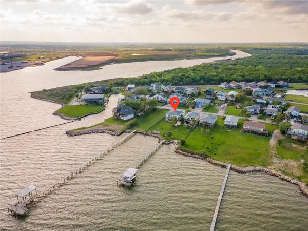 $475,000 | 1643 Dick Bay Street, Dickinson, TX 77539