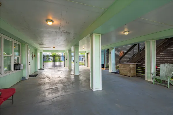$475,000 | 1643 Dick Bay Street, Dickinson, TX 77539