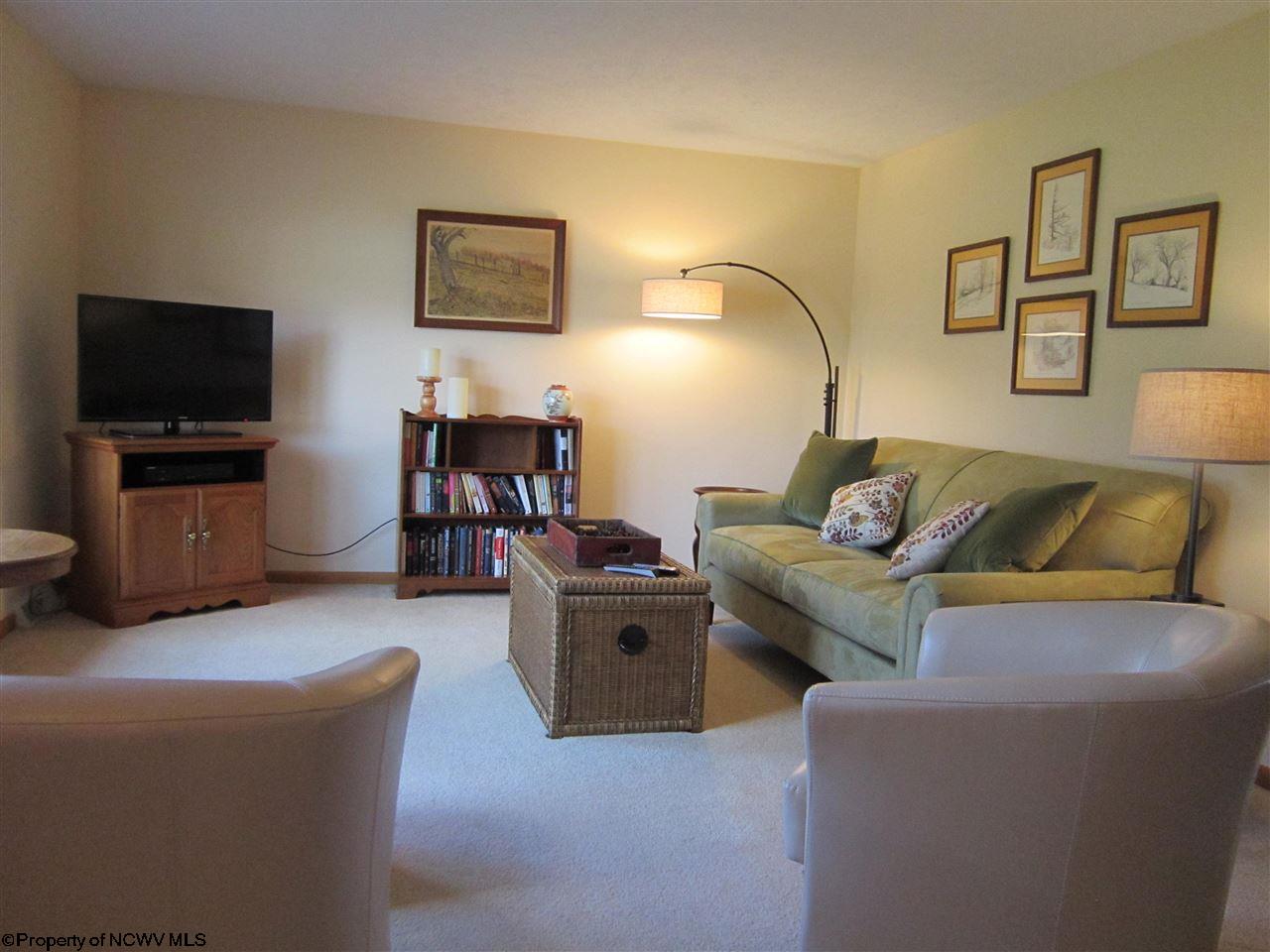 211 Ridgeway Drive Bridgeport, WV 26330 - Photo 2 of 16 Gallery Image 2