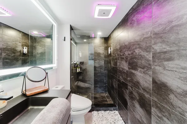 $6,000 | 800 East Camino Real, Unit 309, Boca Raton, FL 33432