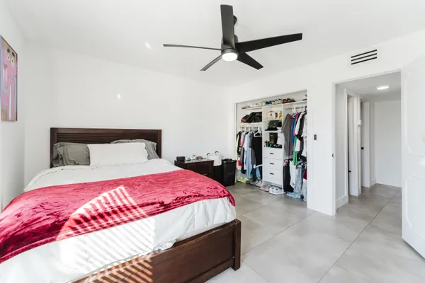 $6,000 | 800 East Camino Real, Unit 309, Boca Raton, FL 33432