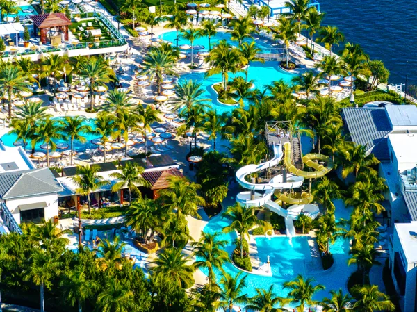 $6,000 | 800 East Camino Real, Unit 309, Boca Raton, FL 33432