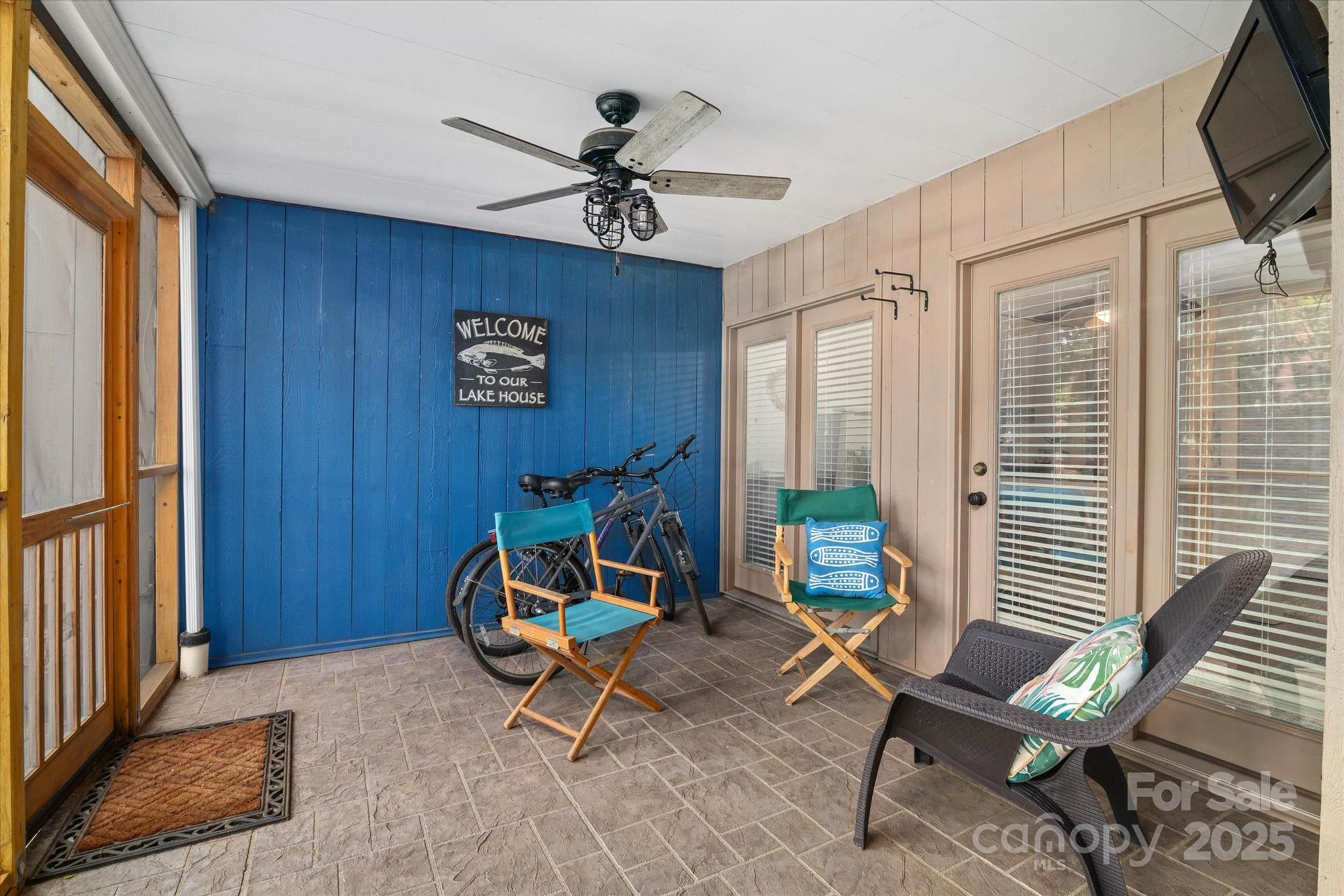 212 Riverview Terrace Clover, SC 29710 - Photo 47 of 48 a living room with furniture and a window