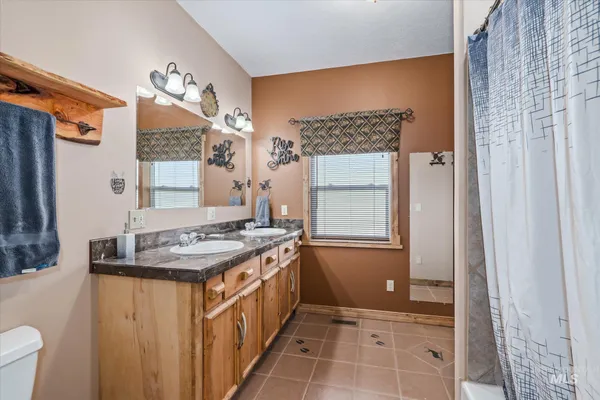 $699,900 | 1126 Banks Lowman Road, Garden Valley, ID 83622