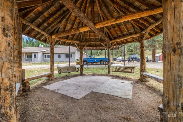 $725,000 | 1126 Banks Lowman Road, Garden Valley, ID 83622