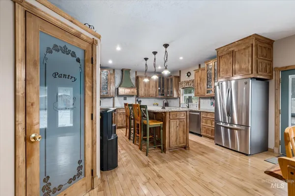 $725,000 | 1126 Banks Lowman Road, Garden Valley, ID 83622