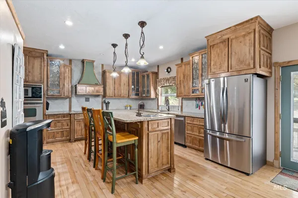 $725,000 | 1126 Banks Lowman Road, Garden Valley, ID 83622