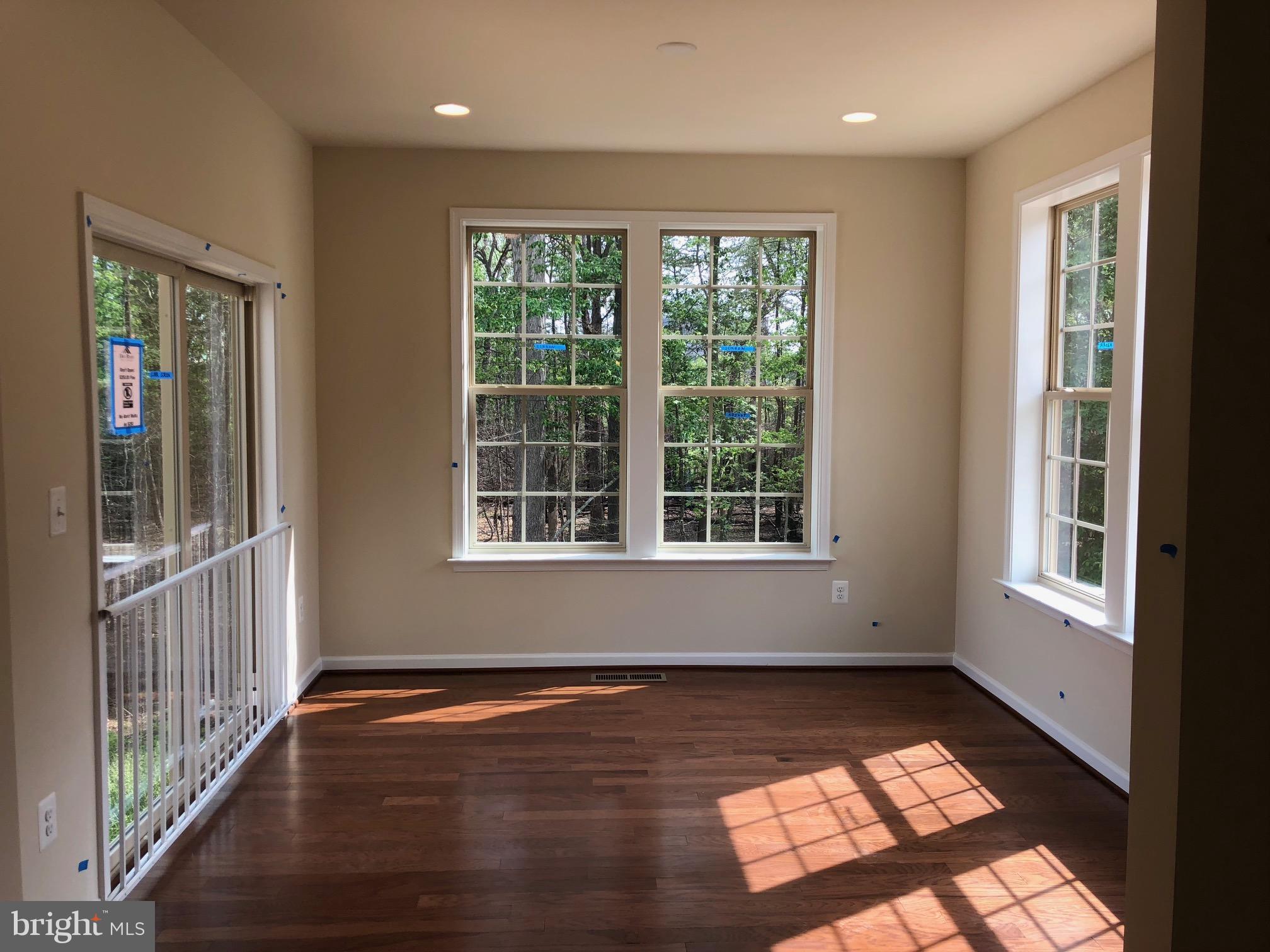 8006 Hubble Drive Lanham, MD 20706 - Photo 6 of 22 Morning Room
