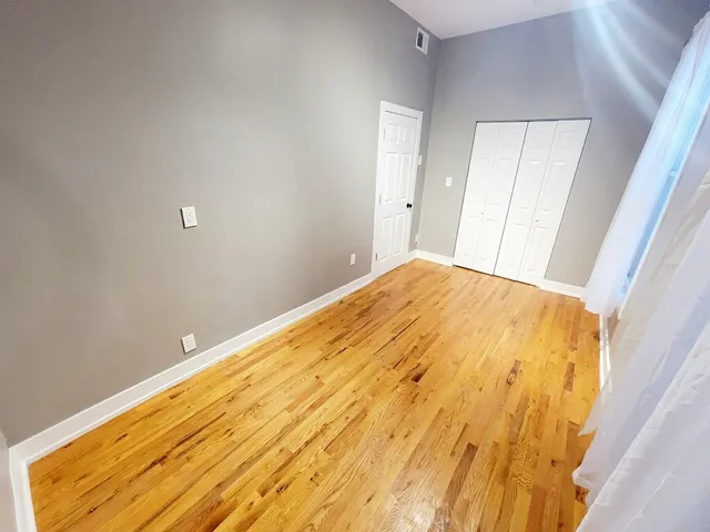 $1,900 | 2809 West Warren Boulevard, Unit 1, Chicago, IL 60612