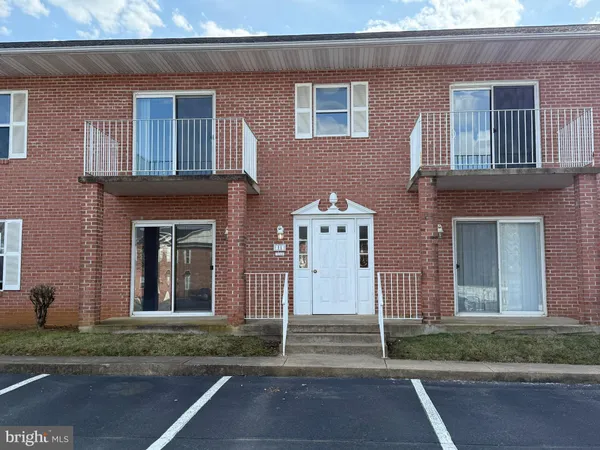 $1,450 | 11 Taft Avenue, Unit 1, Winchester, VA 22601