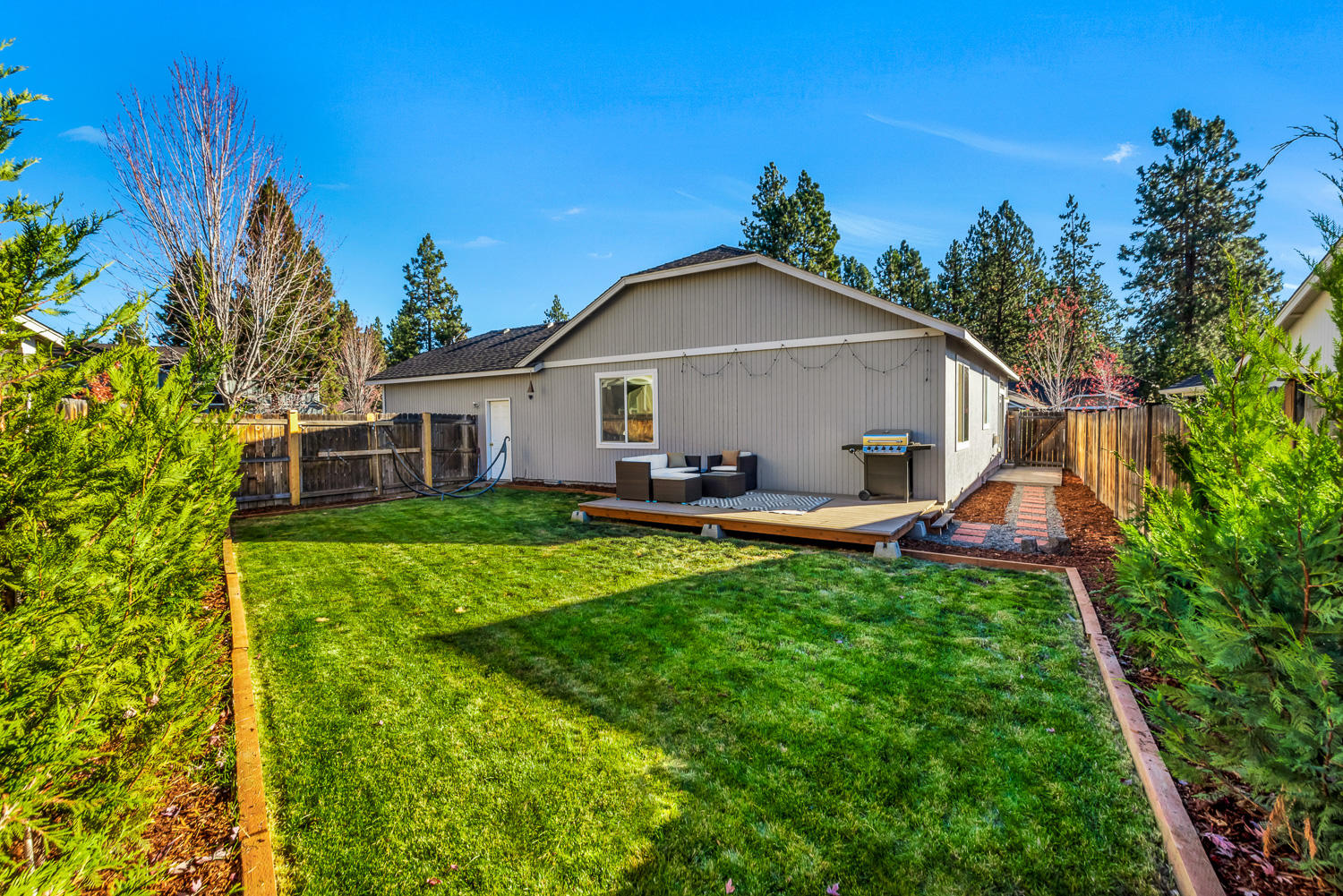 19833 Sprig Court Bend, OR 97702 - Photo 18 of 20 18 Sprig Ct.