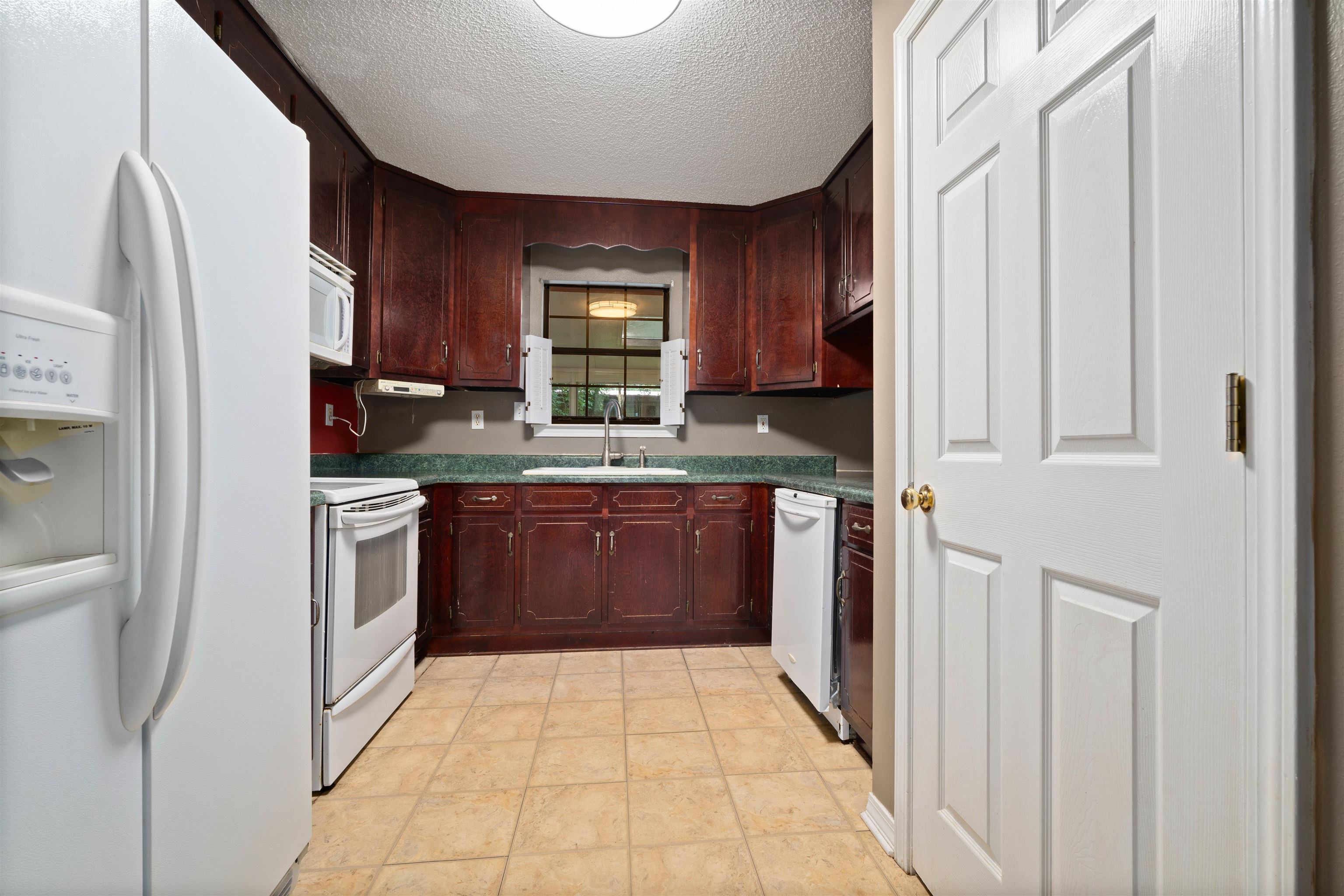35275 Jerkins Lane Stapleton, AL 36578 - Photo 7 of 29