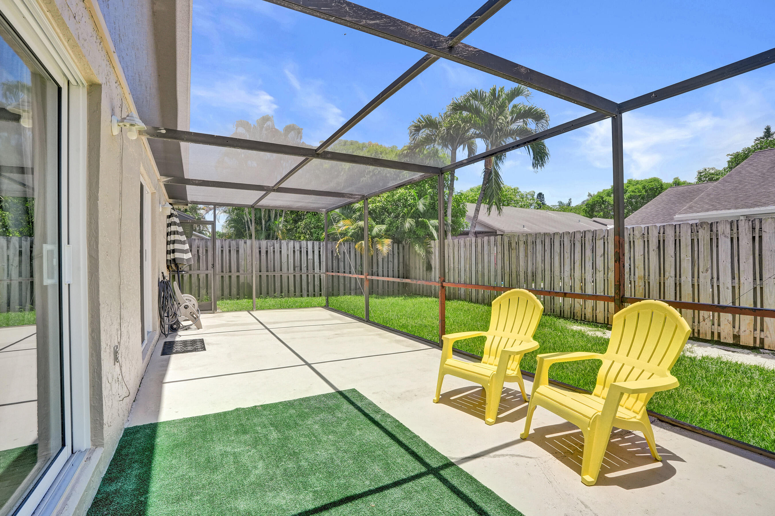 8340 Southwest 41st Street Davie, FL 33328 - Photo 12 of 18 DSC04835