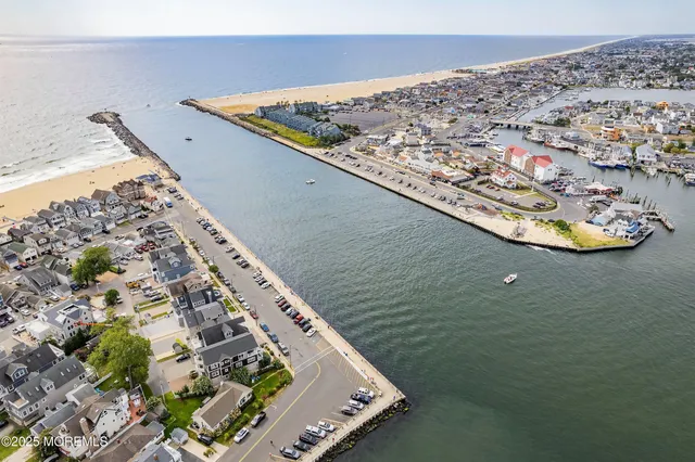 $1,650,000 | 1215 Church Street, Manasquan, NJ 08736