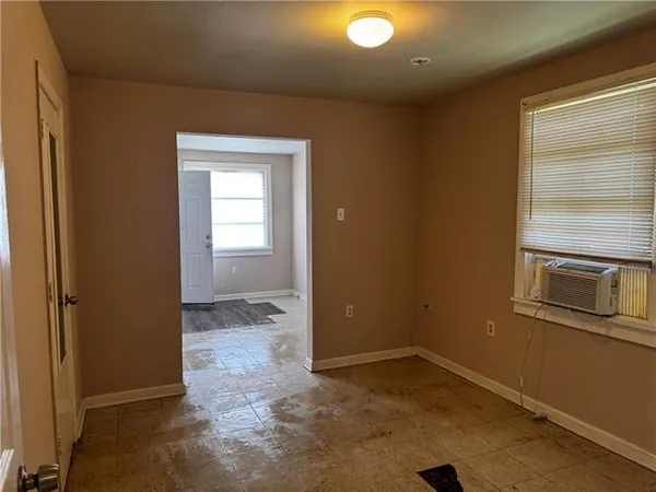 $975 | 1620 South Lopez Street, New Orleans, LA 70125