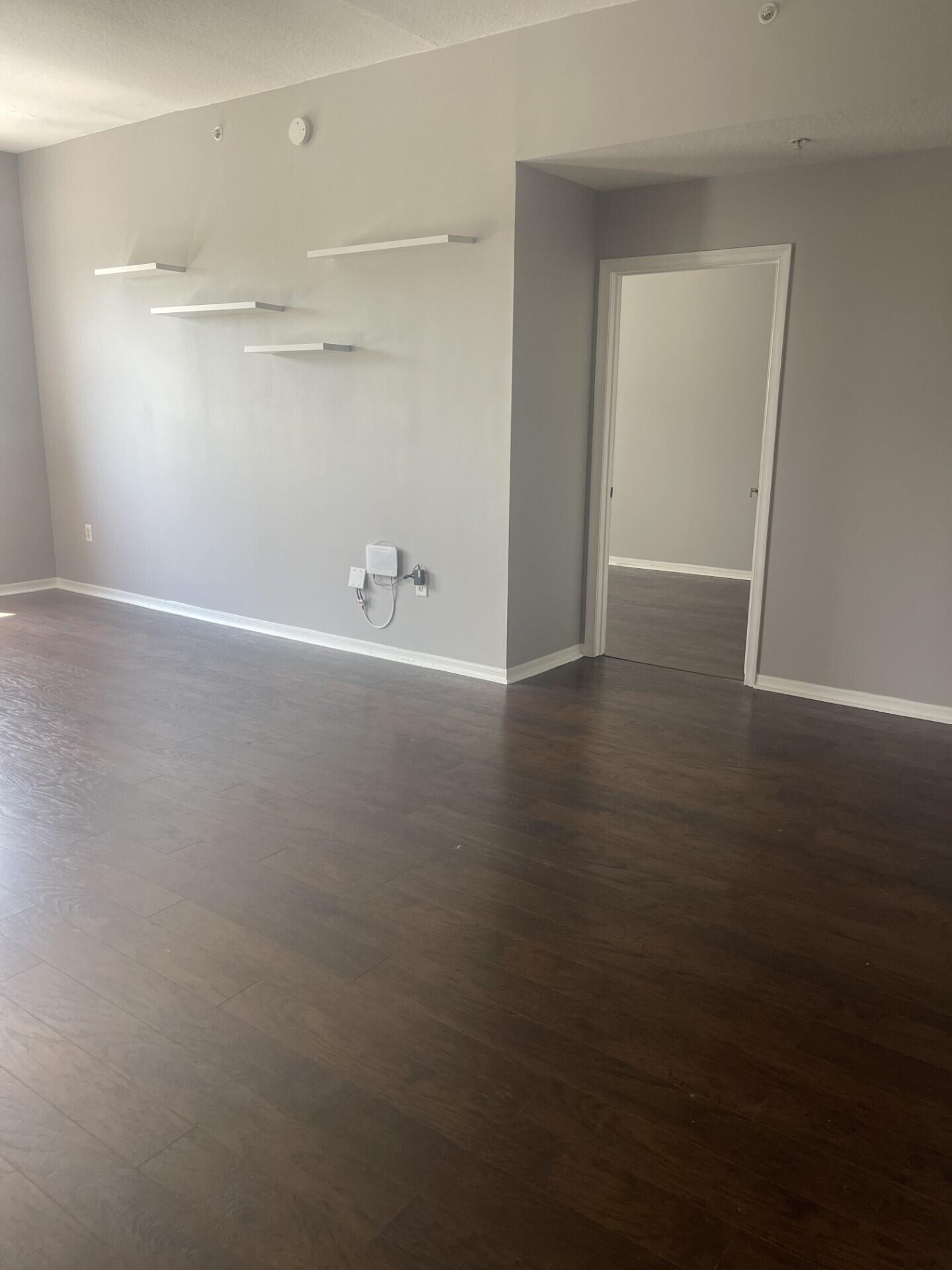 1209 Main Street, Unit 302 Jupiter, FL 33458 - Photo 4 of 20 1209 #302