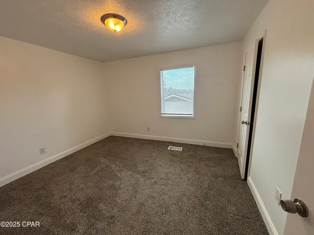 $995 | 149 North Highway 22 A, Unit 8, Panama City, FL 32404