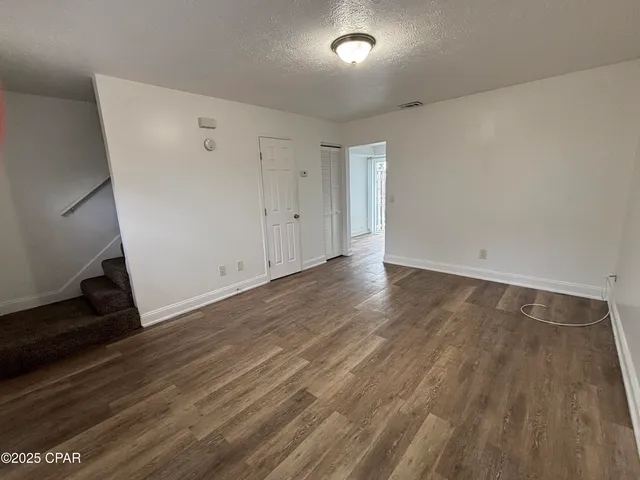 $995 | 149 North Highway 22 A, Unit 8, Panama City, FL 32404