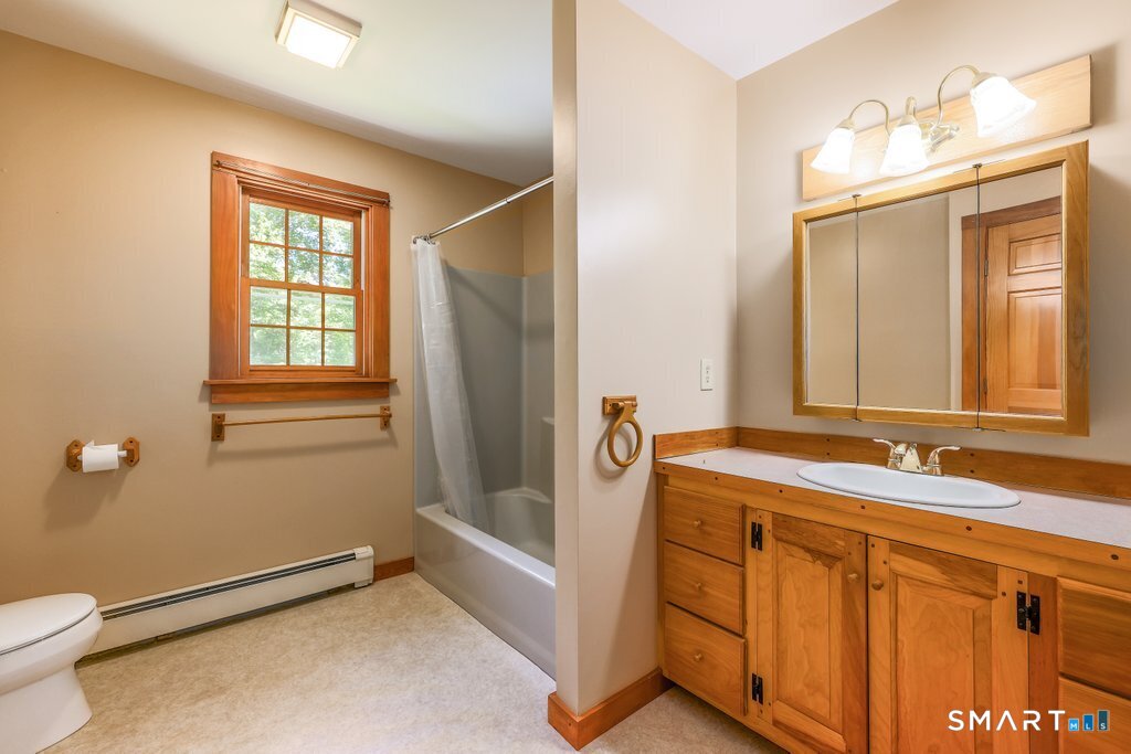 108 Fabyan Woodstock Road Thompson, CT 06255 - Photo 33 of 40