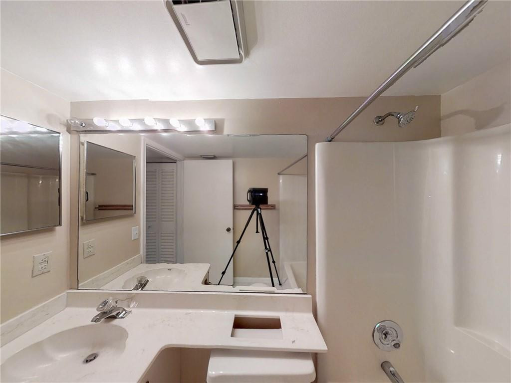 400 Club Circle, Unit 105 Boca Raton, FL 33487 - Photo 3 of 15 Photo 3