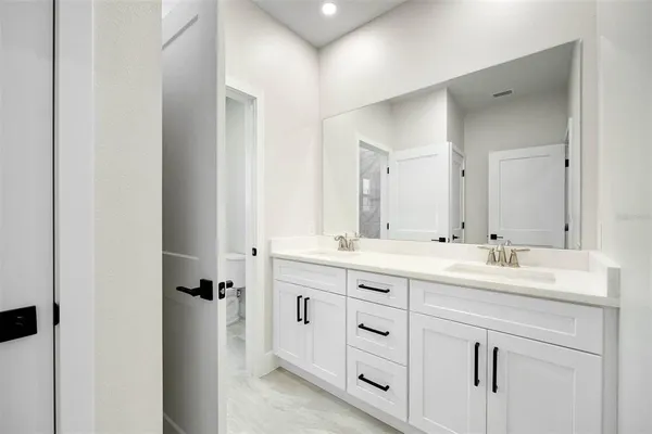 $4,100 | 2300 Formosa Avenue, Orlando, FL 32804