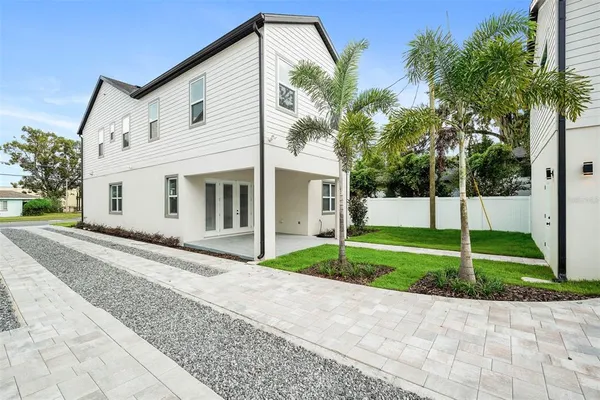 $4,100 | 2300 Formosa Avenue, Orlando, FL 32804
