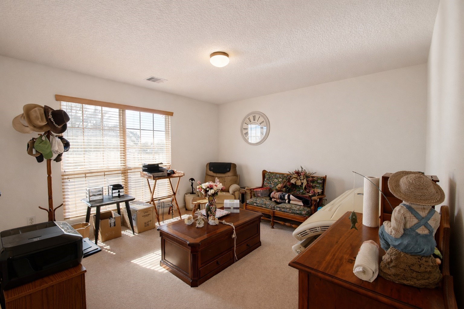9439 Jeske Road Needville, TX 77461 - Photo 30 of 48 a living room with furniture and a window