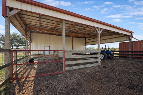 $984,900 | 9439 Jeske Road, Needville, TX 77461