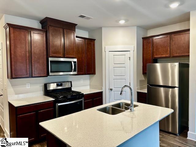 209 Quickstep Drive Greer, SC 29650 - Photo 5 of 32
