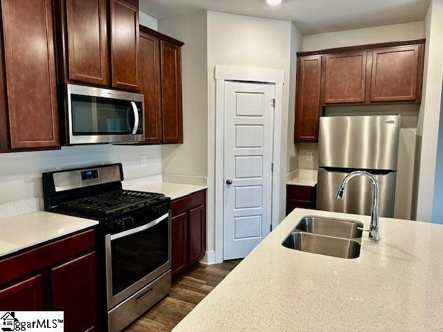 209 Quickstep Drive Greer, SC 29650 - Photo 7 of 32