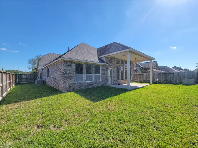 $2,600 | 4102 Astoria Manor Lane, Fulshear, TX 77441