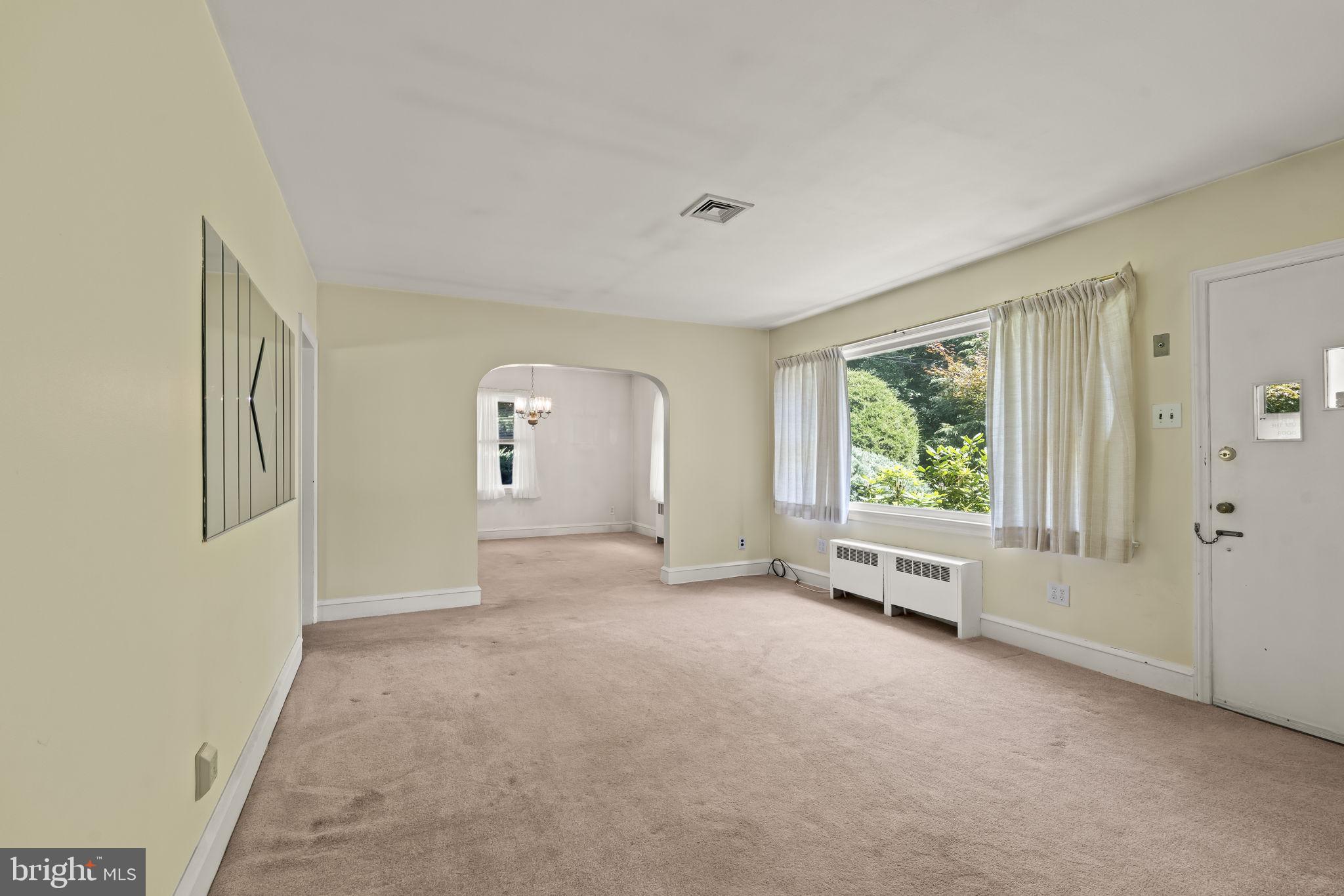 17 Mt Laurel Road Mount Laurel, NJ 08054 - Photo 10 of 29