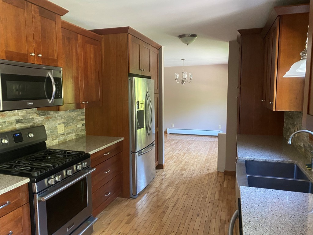 302 Webb Road Sherburne, NY 13460 - Photo 6 of 24 Gallery Image 6
