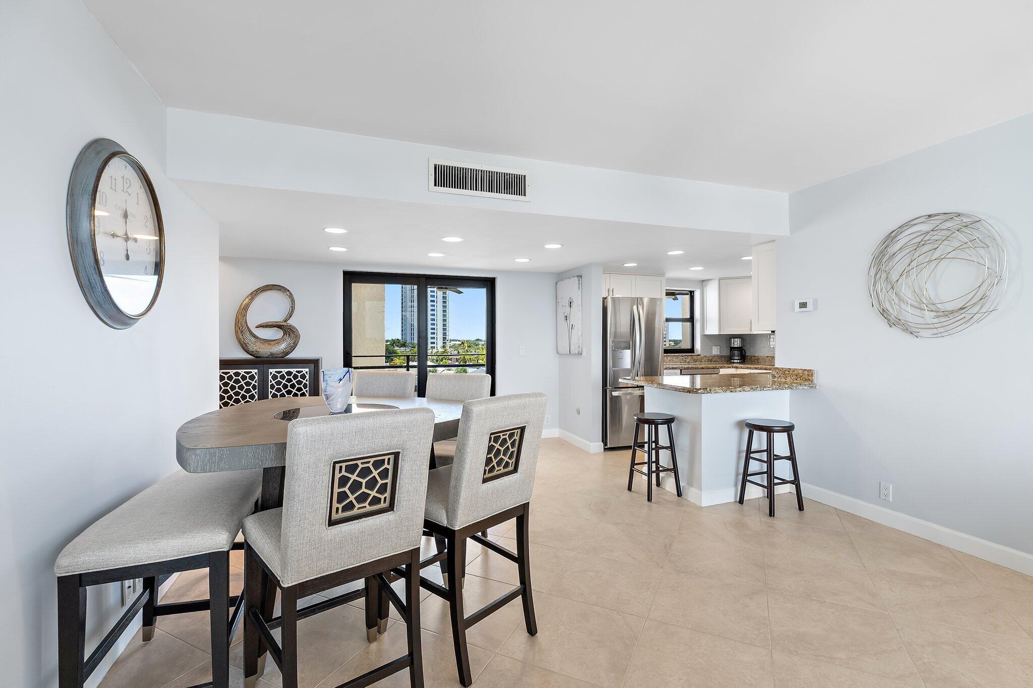 336 Golfview Road, Unit 619 North Palm Beach, FL 33408 - Photo 7 of 55 Eat In 3