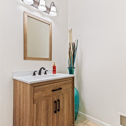 1075 Maya Court Troy, MI 48085 - Photo 20 of 37 Half Bath Entry Level