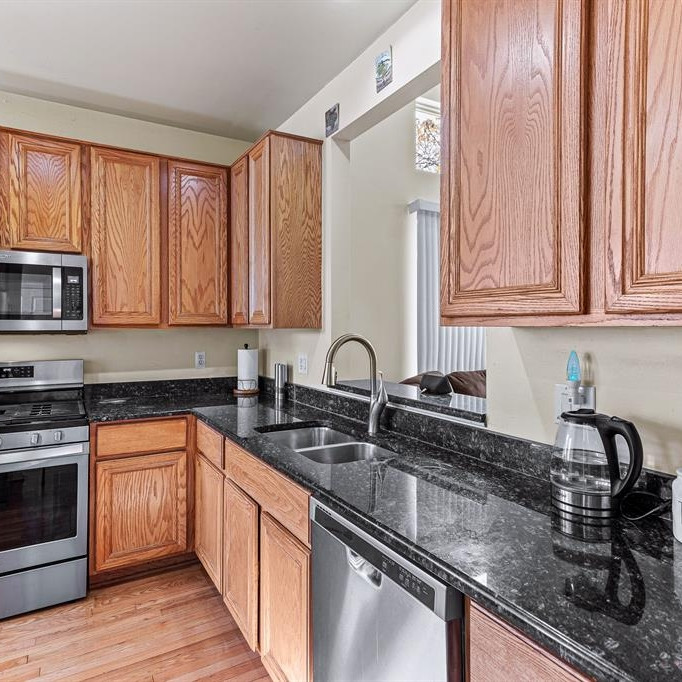 1075 Maya Court Troy, MI 48085 - Photo 7 of 37 Photo 7