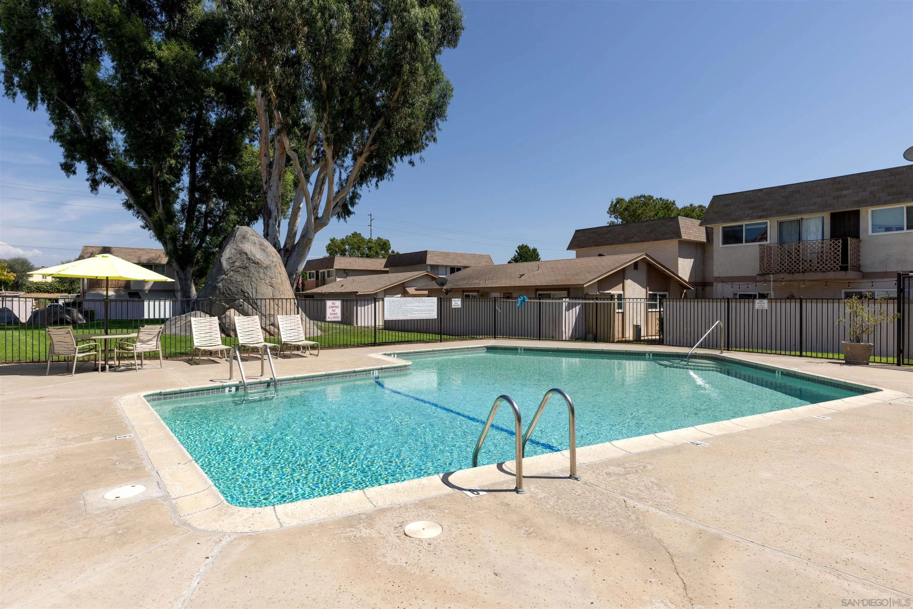 10331 Santana Ranch Drive Santee, CA 92071 - Photo 27 of 31 Gallery Image 27