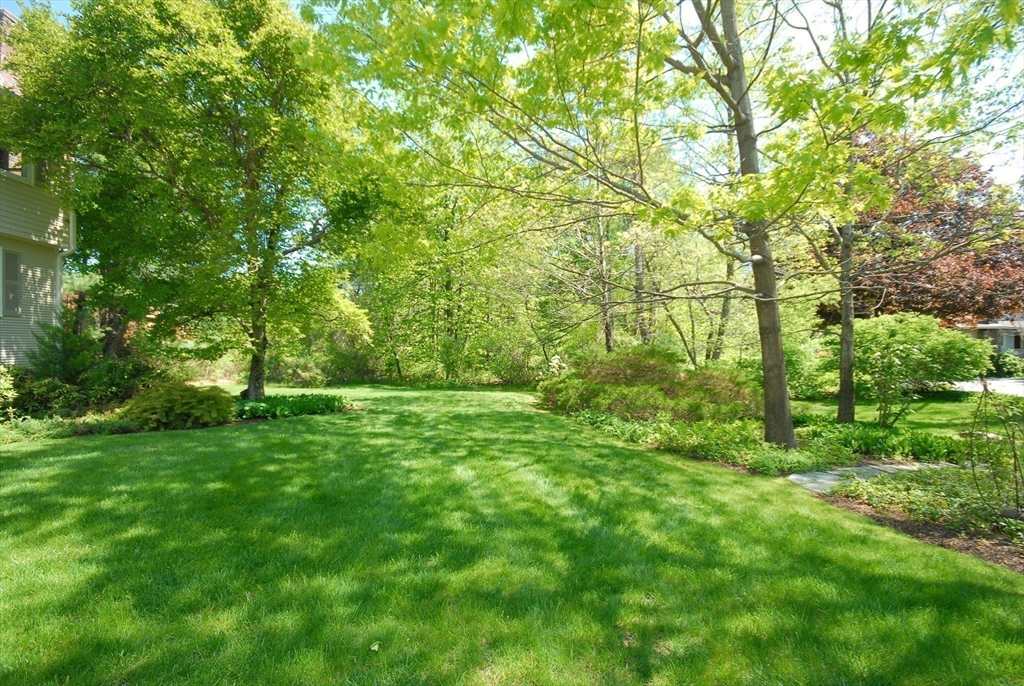 275 Old Harvard Road Boxborough, MA 01719 - Photo 18 of 27